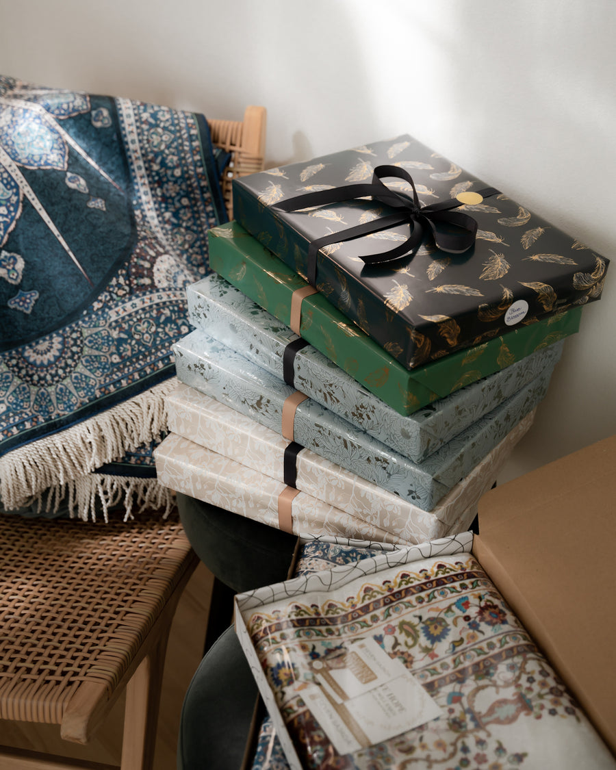 Le tapis de prière musulman, un cadeau beau et plein de sens